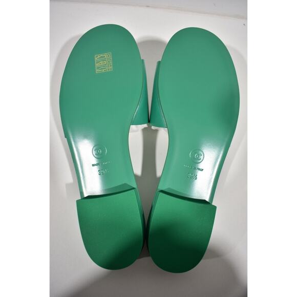 Chanel 23P Green White Leather CC Logo Letter Mules Slide Slip Sandal Flat 39.5 - Picture 12 of 12